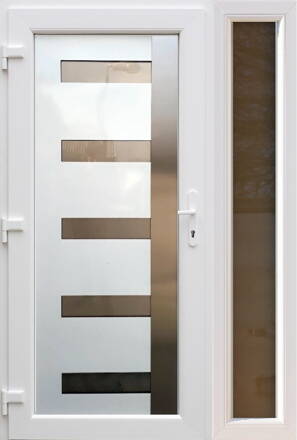 Plastové vchodové dvere jednokrídlové INOX19 s bočným svetlíkom FIX